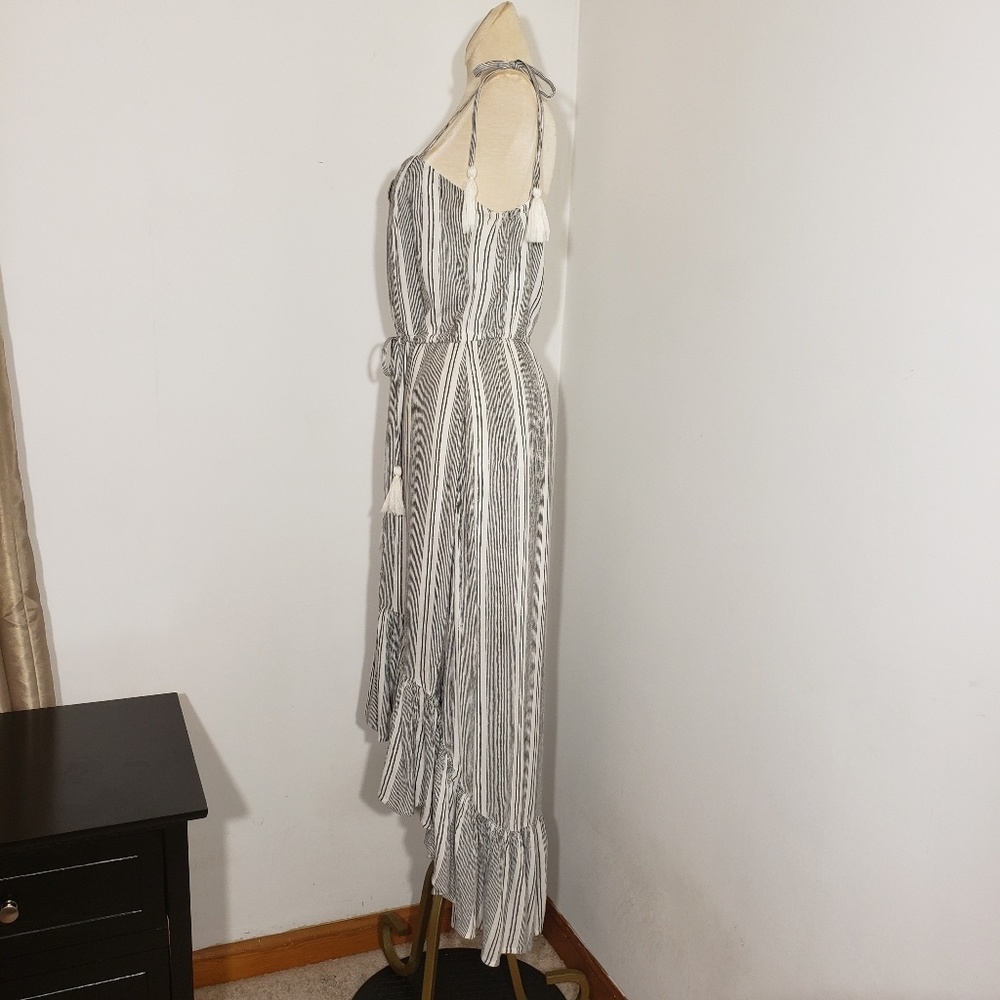 Charlotte Russe dress with tie straps size XS - Picture 3 of 6